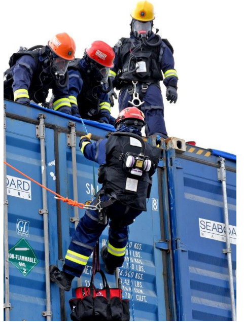 Dermon核<a href='http://m.coblite.com.cn/Ppzq/rst.html'>輻射防護服</a>-3