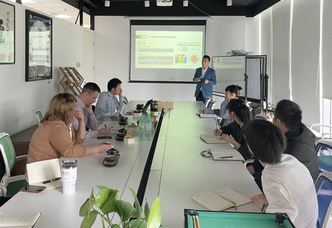 <a href='http://m.coblite.com.cn/Ppzq/atomtex.html'>白俄羅斯ATOMTEX</a>的IVAN MIAKOTA