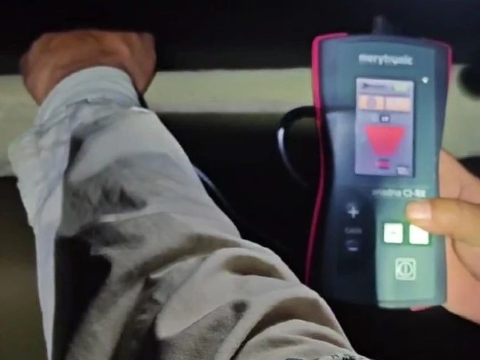 <a href='http://m.coblite.com.cn/Cpzx/dianlanceshiyi/ariadna.html'>Ariadna CI</a>電纜帶電識(shí)別儀 <a href='http://m.coblite.com.cn/Cpzx/dianlanceshiyi/ariadna.html'>Ariadna CI</a>電纜帶電識(shí)別儀