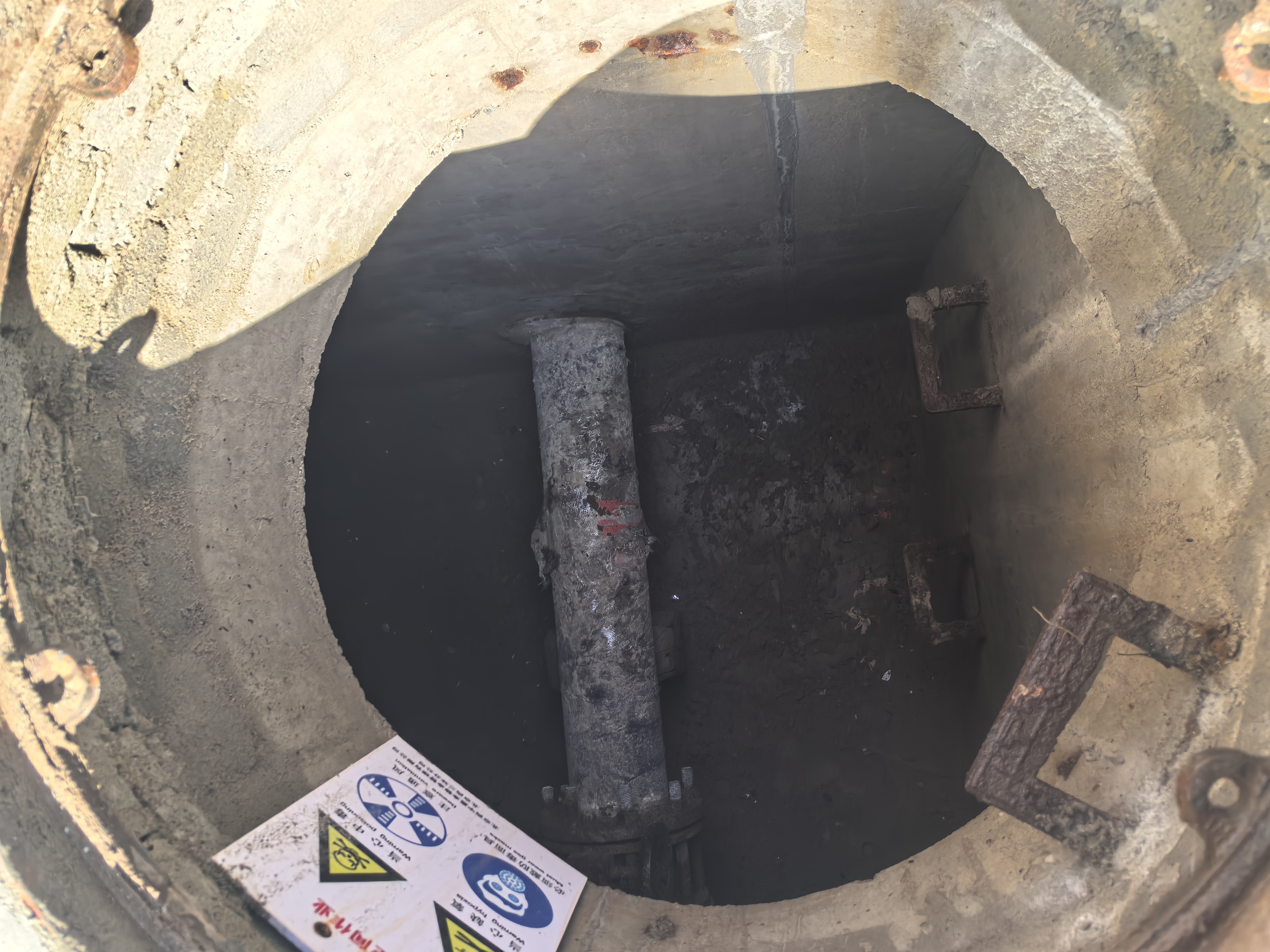 智能聽(tīng)漏儀供水管網(wǎng)聽(tīng)漏現(xiàn)場(chǎng) 智能聽(tīng)漏儀供水管網(wǎng)聽(tīng)漏現(xiàn)場(chǎng)